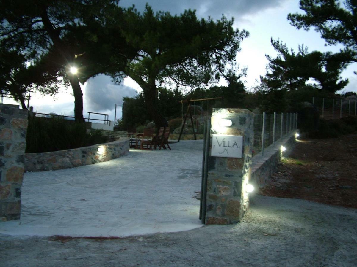 Villa M - Villa With Private Pool And Yard Анатоли Экстерьер фото
